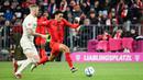 Bayern Munchen berhasil meraih kemenangan meyakinkan atas Augsburg 3-0 dalam pertandingan pekan ke-11 Bundesliga. (AFP/Lukan Barth-Tuttas)