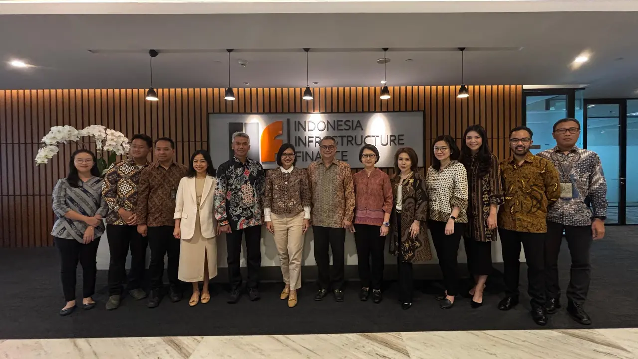 Indonesia Infrastructure Finance (IIF) menjalin kerja sama strategis dengan Climate Policy Initiative (CPI)