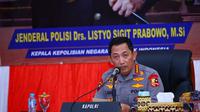 Kapolri Jenderal Listyo Sigit Prabowo memberikan pengarahan di Polda Lampung terkait seputaran situasi keamanan dan ketertiban masyarakat (sitkamtibmas), penanganan Covid-19 hingga transformasi Polri yang Presisi, Selasa (11/1/2022). (Ist)
