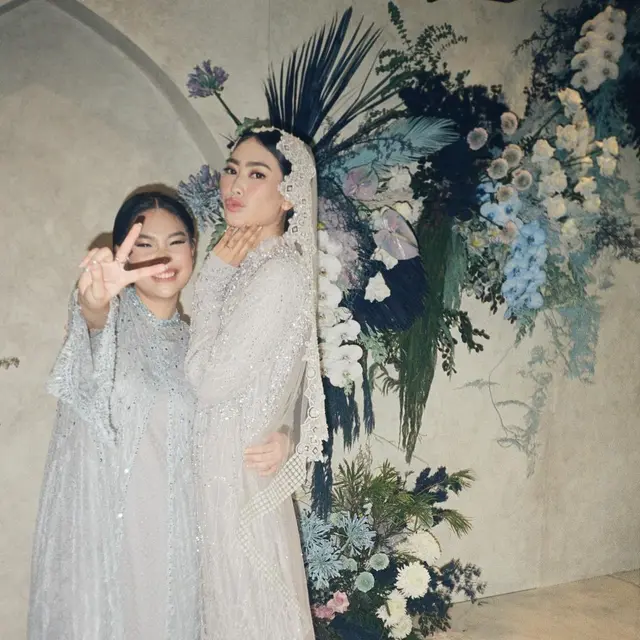 6 Potret Kompak Alika dan Kalya Islamadina, Sibling Goals Banget