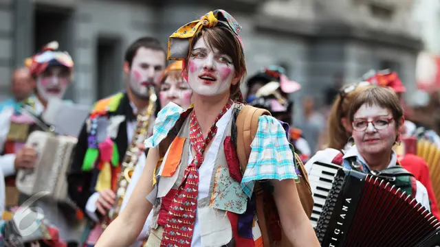20160522-Kemeriahan Parade Zinneke di pusat kota Brussels Belgia