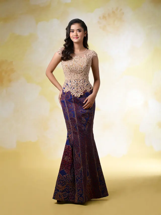 Dress Batik Brokat Kombinasi Renda