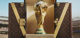 Louis Vuitton kembali dipercaya untuk menggarap Trophy Trunk FIFA World Cup 2026 (Louis Vuitton)