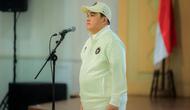 Menteri Pemuda dan Olahraga (Menpora) RI, Erick Thohir, mengukuhkan Tim Indonesia untuk SEA Games di Auditorium Wisma Kementerian Pemuda dan Olahraga (Kemenpora) RI, Jakarta Pusat, pada Jumat (5/12/2025) siang WIB. (Bola.com/Bagaskara Lazuardi)