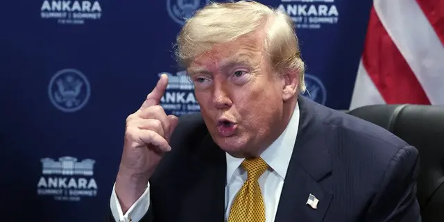 Trump Pecat Jaksa Federal AS Kurang dari Sejam Usai Dilantik
