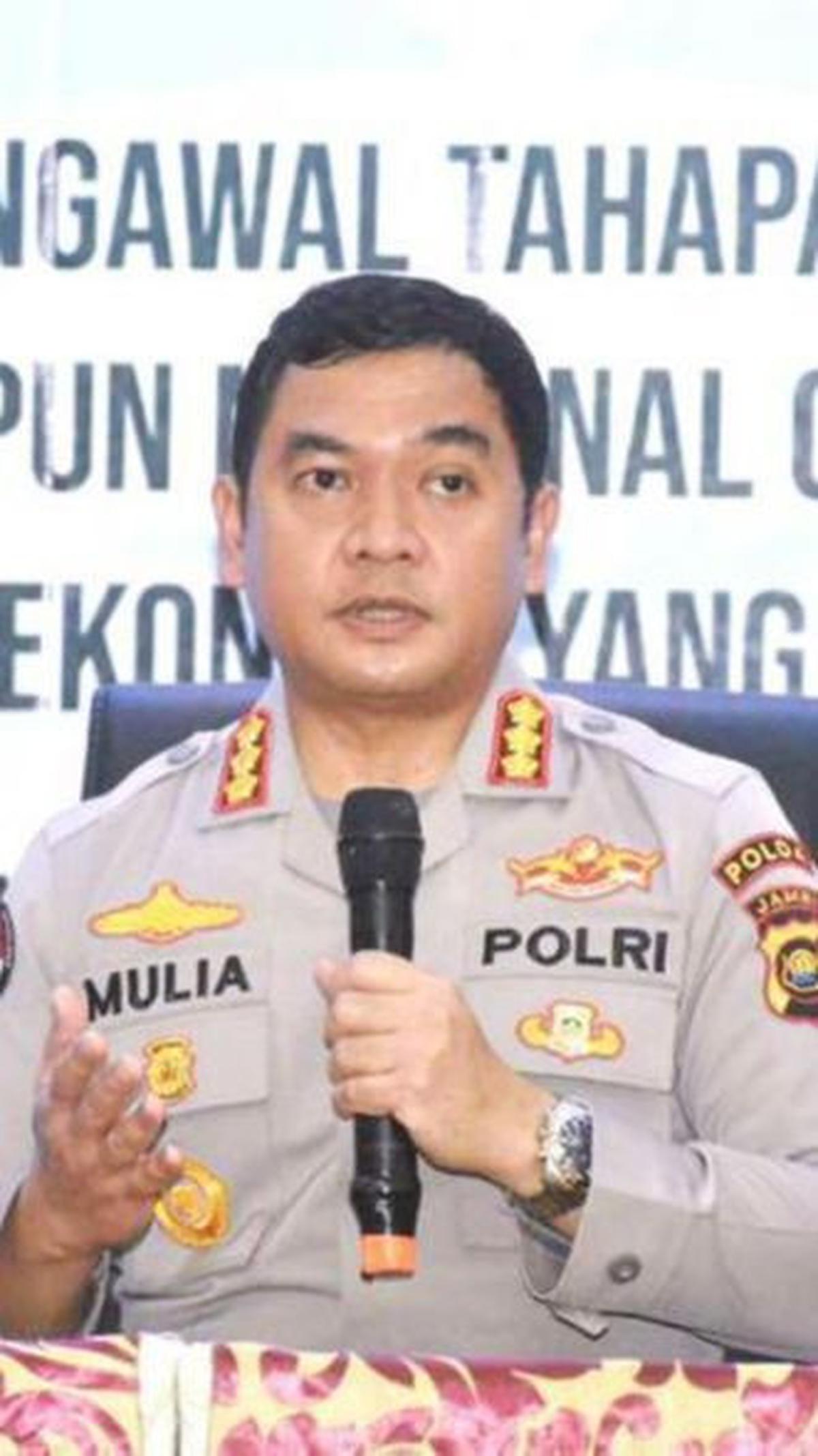 Kabid Humas Polda Jambi Kombes Pol Mulia Prianto membenarkan adanya laporan dari masyarakat bahwa Aipda Ari Wahyudi meminta uang.