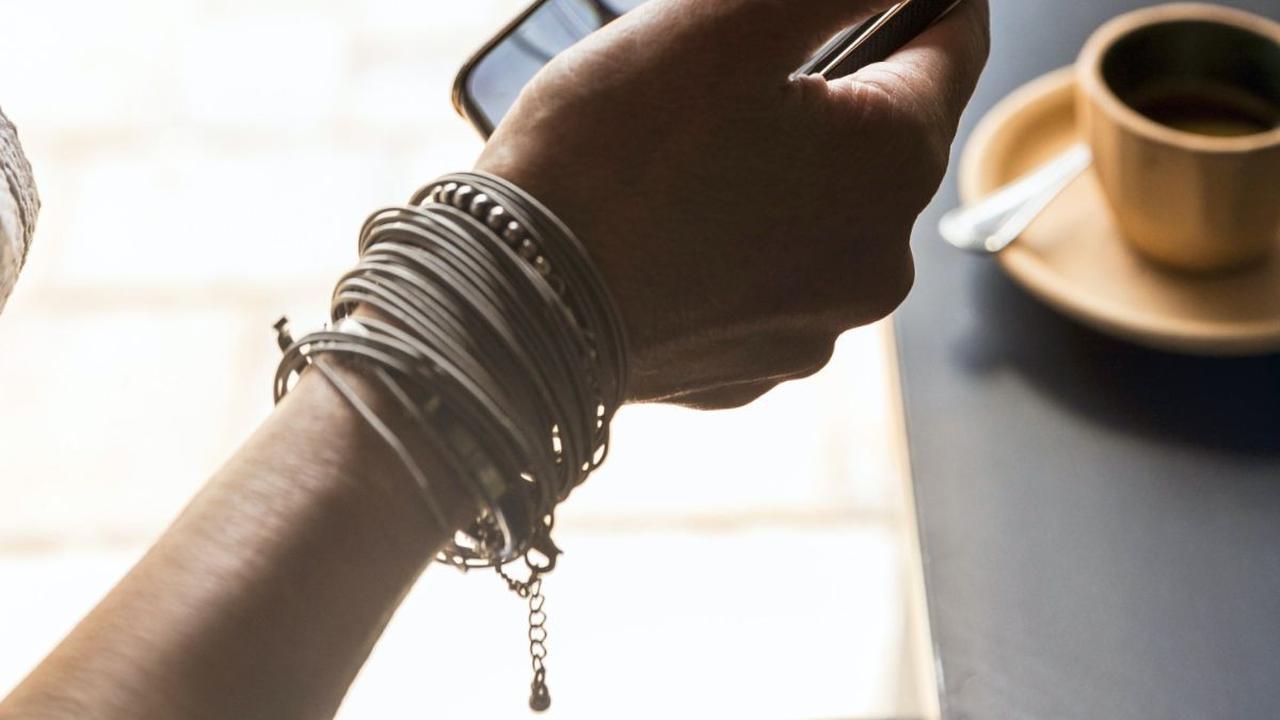 17 Aplikasi Ini Jangan Pernah Diinstal di HP
