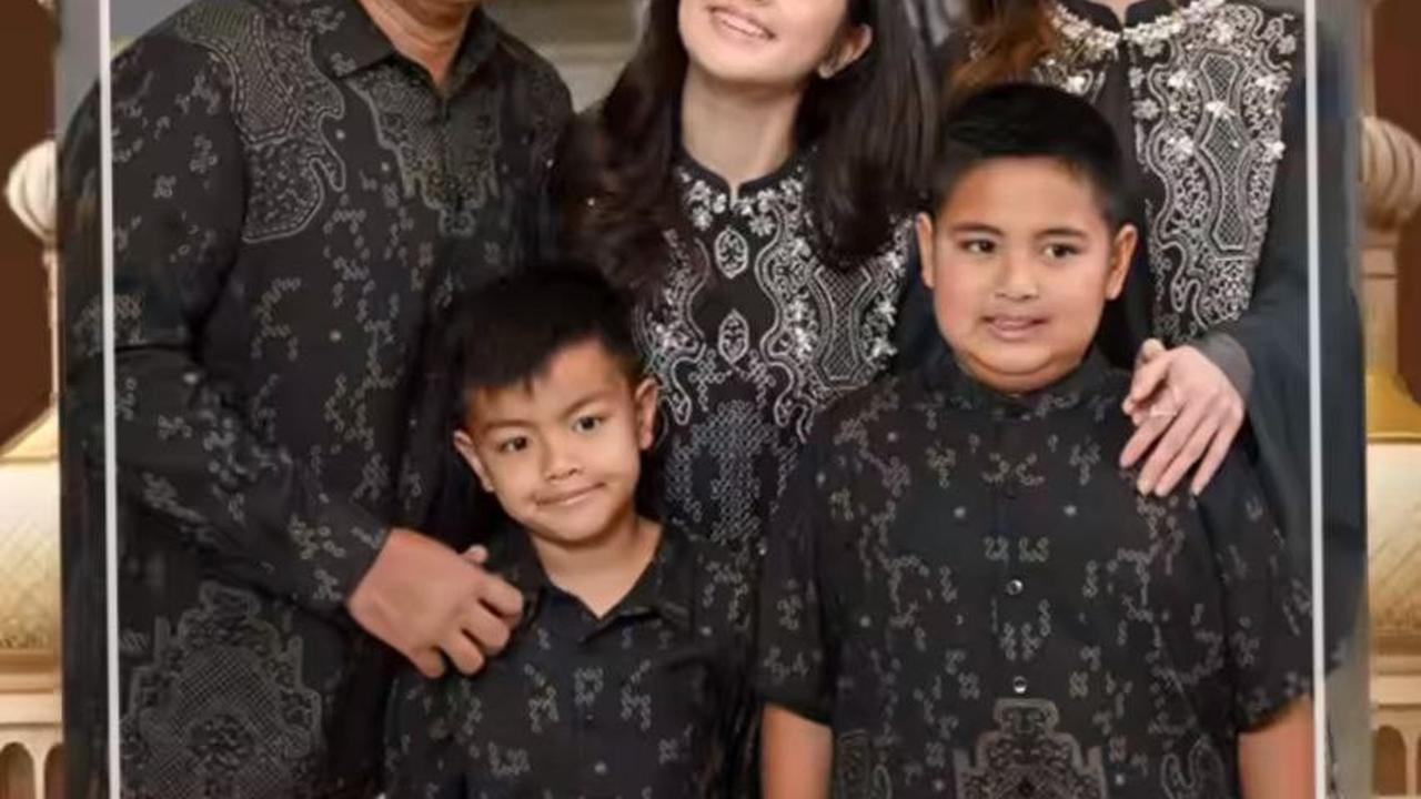 Ucapkan Selamat Ibadah Puasa, 8 Foto Nia Ramadhani Sambut Bulan Ramadan Bareng Keluarga