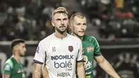 Persita Kalah dari Persebaya di BRI Super League, Hal Ini Bikin Carlos Pena Sedih