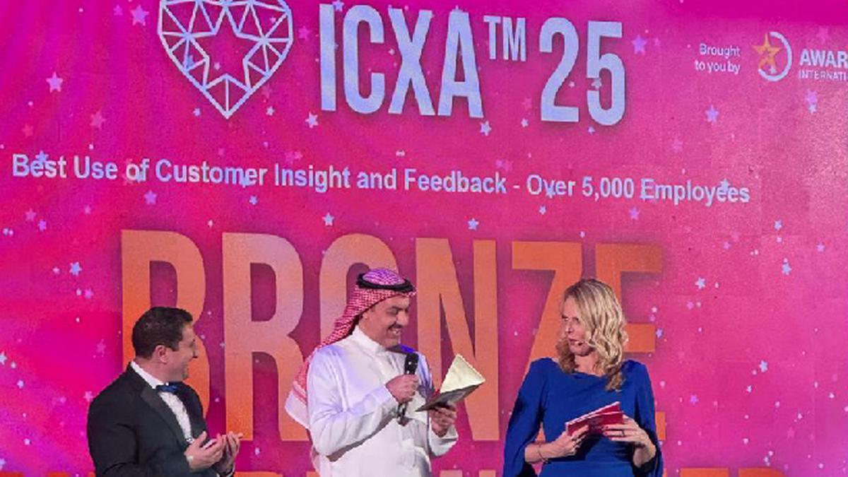 Super Aplikasi Rumah Pendidikan Kemendikdasmen Raih Dua Penghargaan ICXA 2025 di London