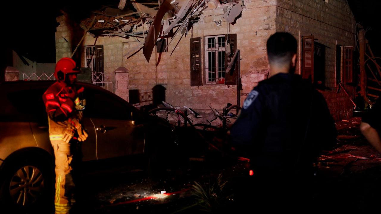 Kota di Israel Gelap Gulita Usai Dihujani Roket Hizbullah