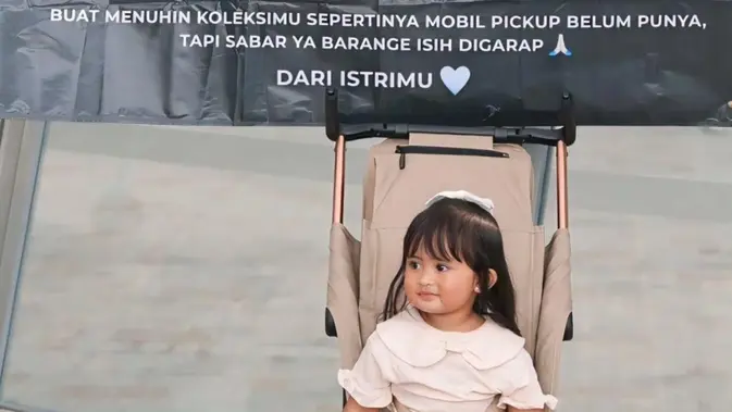 Penantian Panjang Terbayar, Denny Caknan Pamerkan Ford F100 Klasik Hadiah Istri