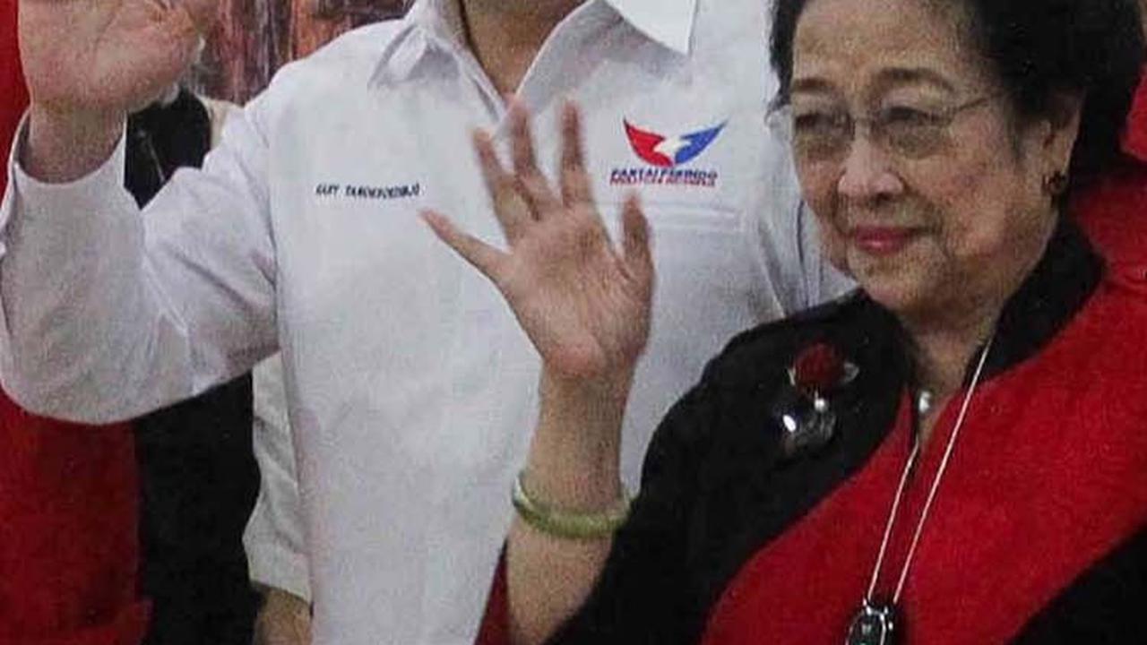 "Seorang Negarawan yang dapat menjadi role model dan teladan bagi kita. #HT," tutup Hary Tanoesoedibjo.<br>