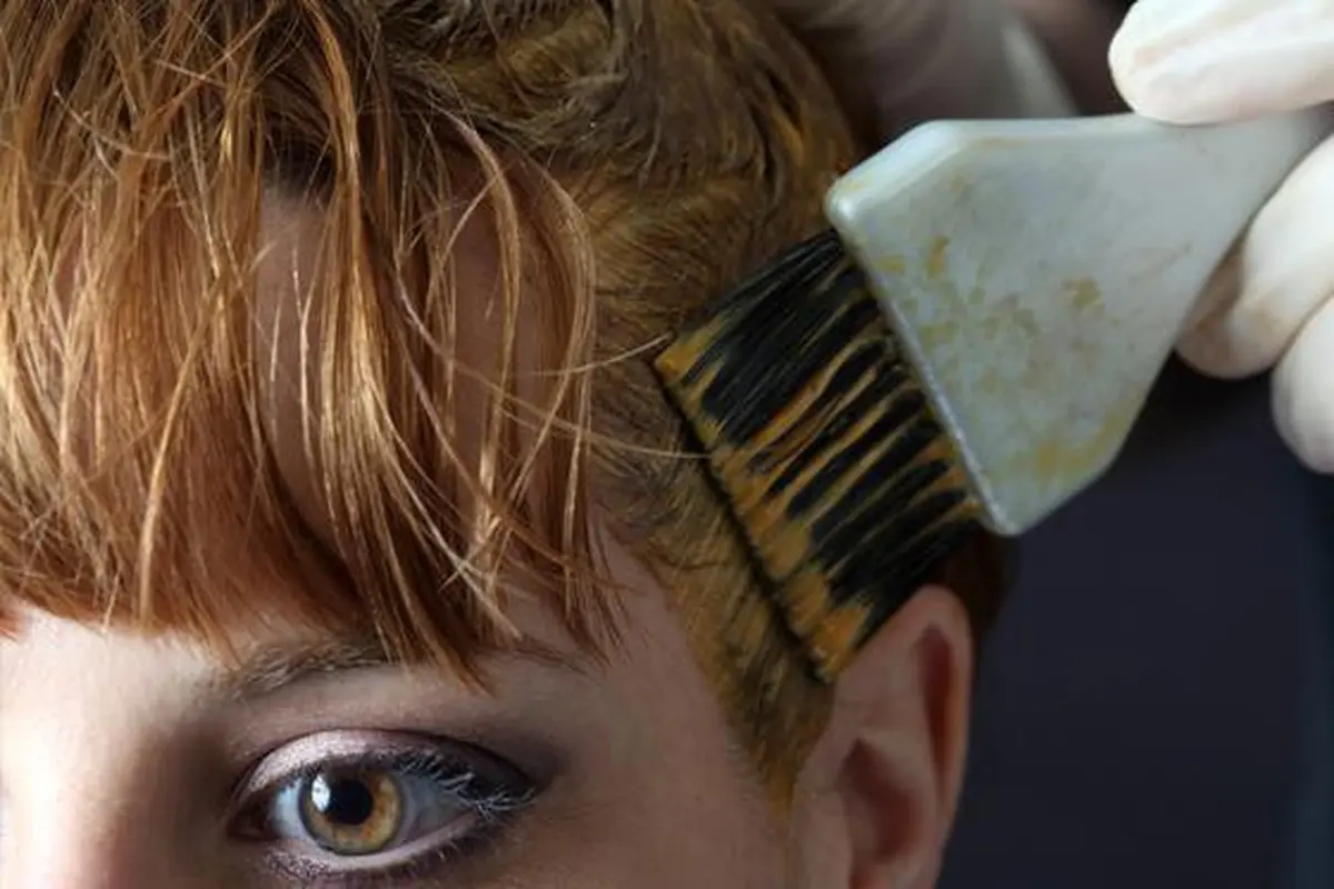 Gemar Mewarnai Rambut, Waspada Penyakit Serius Mengintai Kondisi Kehatan Pengunnanya