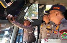 Tim Gabungan Gelar Pemeriksaan Angkutan Umum Pamekasan Jelang Natal dan Tahun Baru 2026
