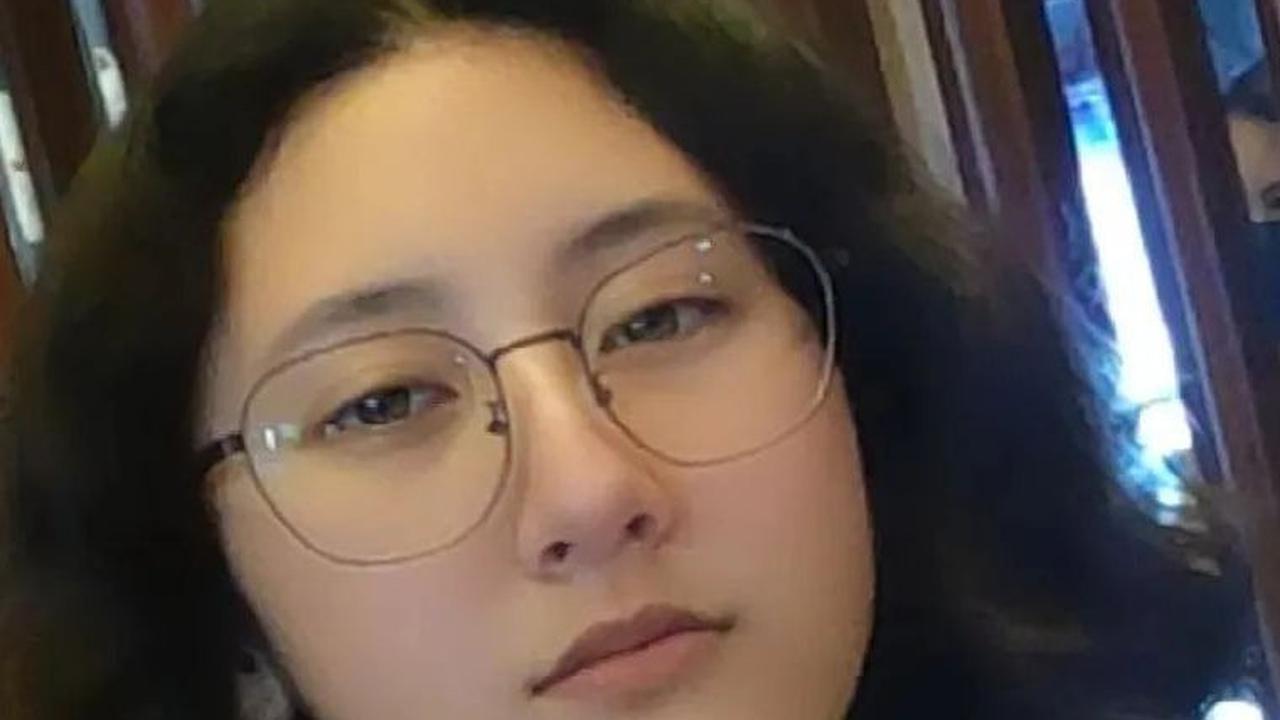 Jarang Tersorot, Ini Potret Cantik Miyako Emi Anak Bungsu Della Puspita