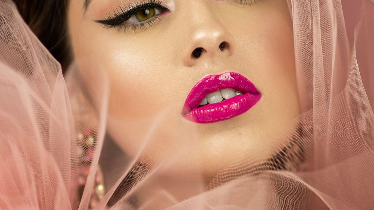 <b>Pemilihan Warna untuk Menutupi Bibir yang Gelap</b>