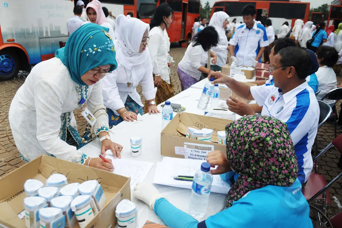 PNS Pemprov DKI Jakarta Jalani Tes Urine