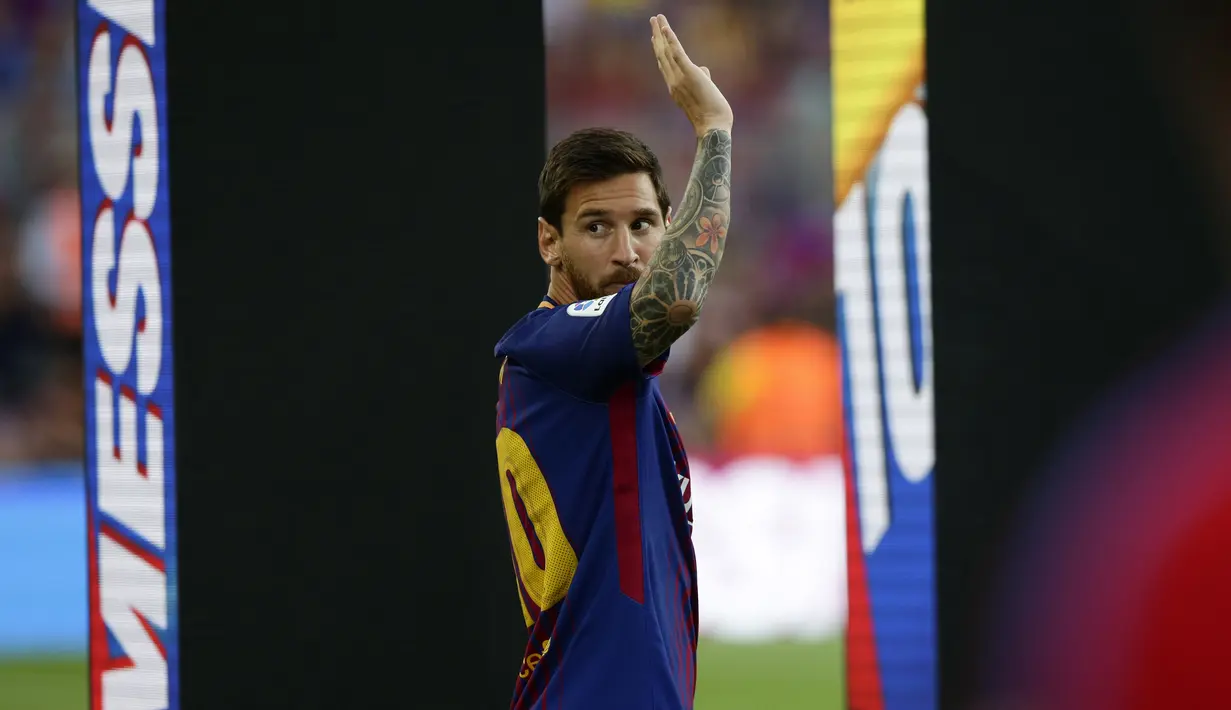 Pemain FC Barcelona, Lionel Messi memiliki  nilai jual tinggi pada bursa transfer menurut transfermarkt.com. Niai jual untuk Messi sebesar 120 juta euro.  (AP/Manu Fernandez)