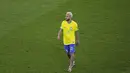 Neymar yang telah kembali membela Brasil turut serta menyumbangkan satu gol dalam pertandingan tersebut. (AP Photo/Darko Bandic)