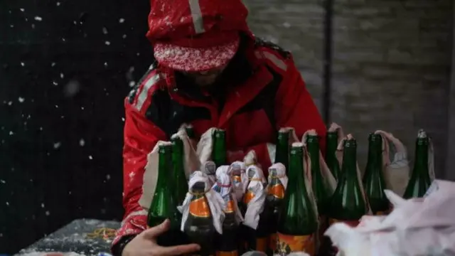 Pabrik Bir Ukraina Produksi Bom Molotov