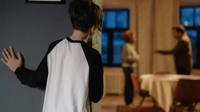 Tips Efektif Menjalankan Parallel Parenting