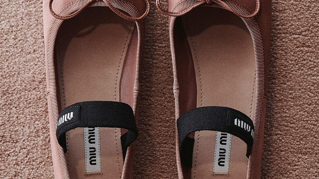 Tren Sepatu Kets 2025: Siluet Elegan dan Desain Inovatif Jadi Sorotan