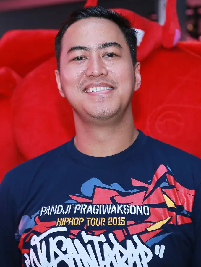 [Bintang] Pandji Pragiwaksono