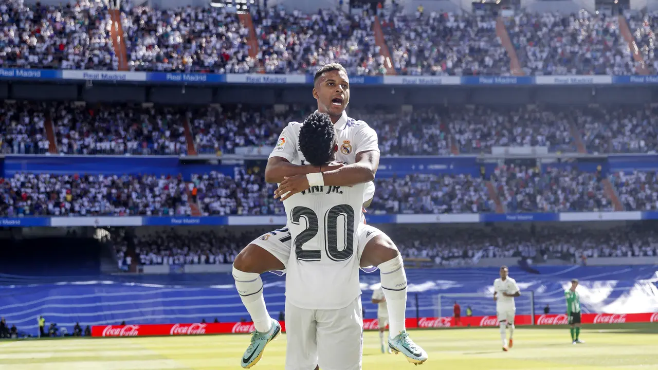 Foto: Barcelona Ngamuk di Markas Sevilla, Real Madrid Menang Tipis atas Real Betis di Liga Spanyol