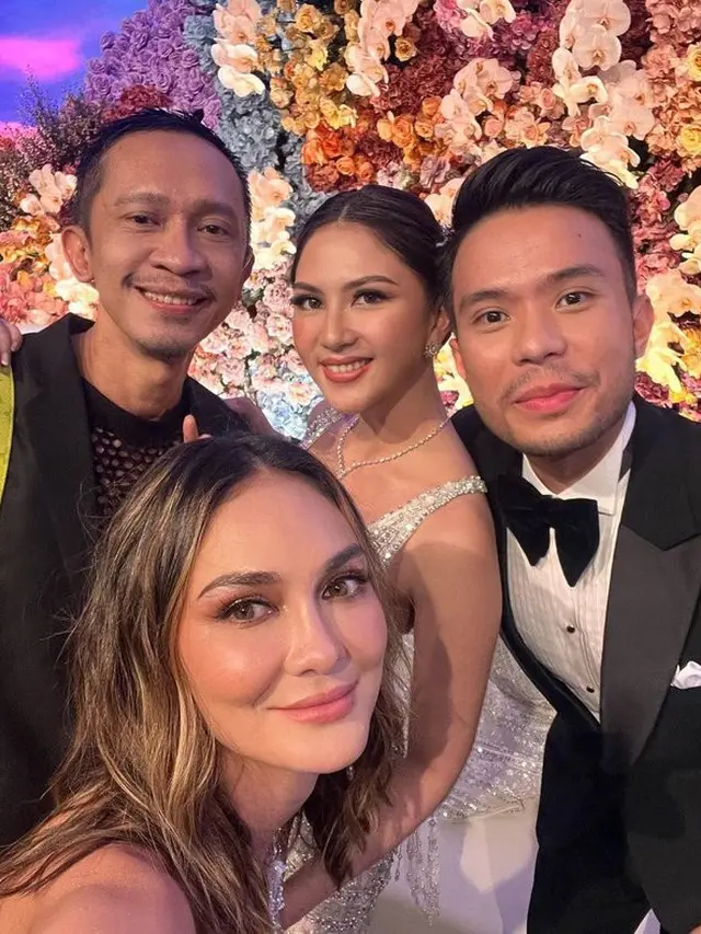6 Potret Pesta Pernikahan Jessica Mila dan Yakup Hasibuan, Meriah Undang Sheila On 7