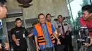 Berdasarkan informasi, mantan hakim bansos Ramlan Comel dipindahkan ke Lapas Sukamiskin, Selasa (23/9/2014) (Liputan6.com/Miftahul Hayat)