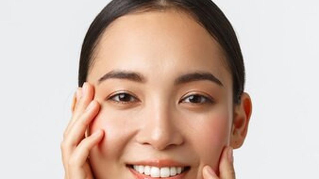 Bukan Pakai Retinol, Coba Pakai Cara Ini Biar Wajah Lebih Sehat