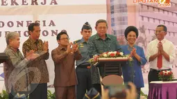 Dalam kesempatan di kawasan pekerja ini, Presiden SBY mengklaim keberhasilannya, mensejahterakan para buruh Jakarta Utara, Selasa (8/4/2014) (Liputan6.com/Herman Zakharia).