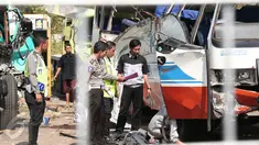 Petugas kepolisian mengecek kondisi bus Rukun Sayur yang ringsek di kantor Jasa Marga Palikanci, Jawa Barat, Rabu (15/7/2015). Bus Rukun Sayur mengalami kecelakaan tunggal di Tol Palimanan-Kanci selasa kemarin‎.(Liputan6.com/Herman Zakharia)