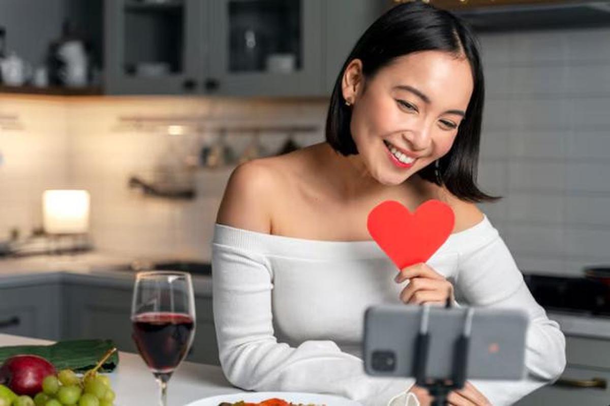 Tips agar Terhindar dari Love Scamming saat Kenalan dengan Orang di Dating Apps