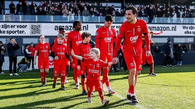 Thom Haye - Almere City 2024/2025