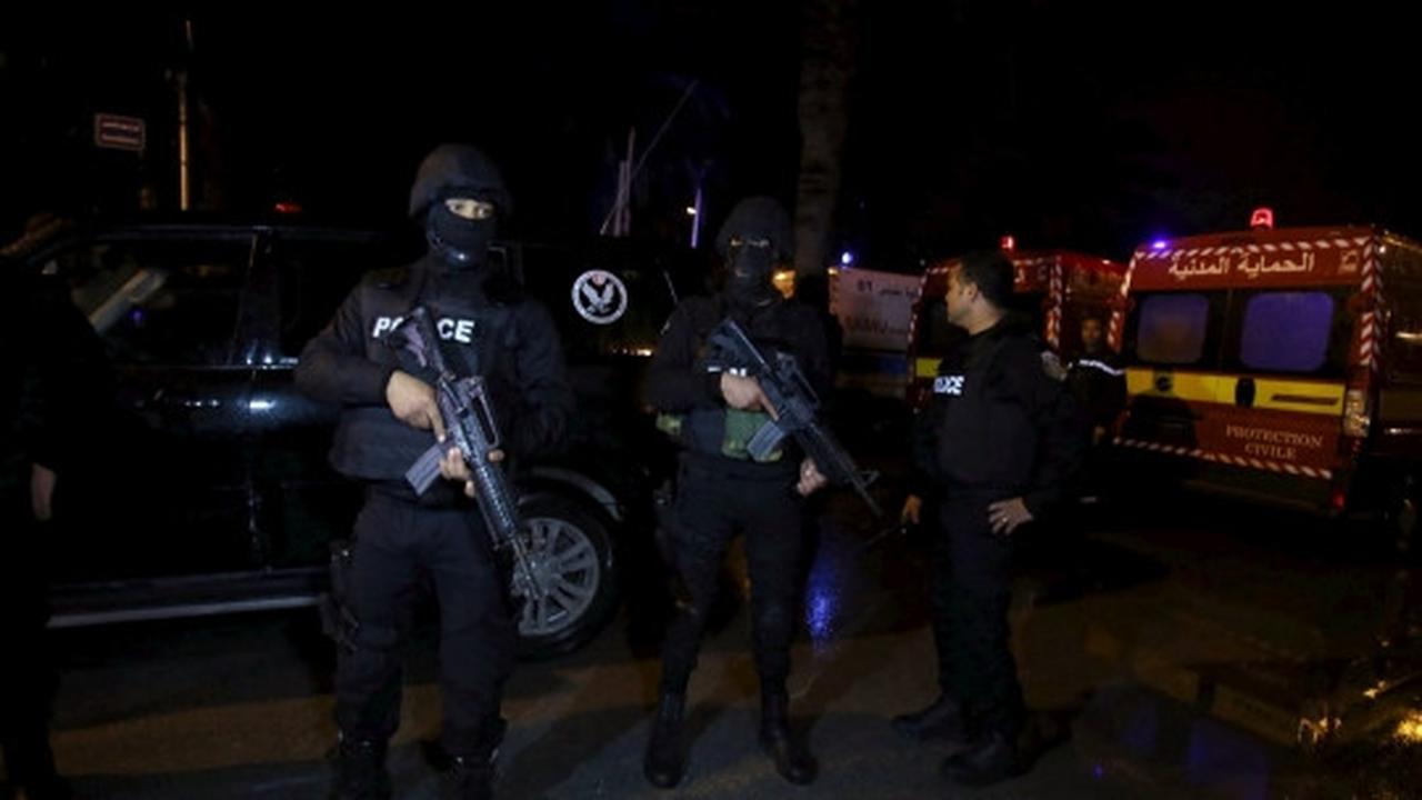 Bus militer pengawal Presiden Tunisia diserang bom, 12 tewas