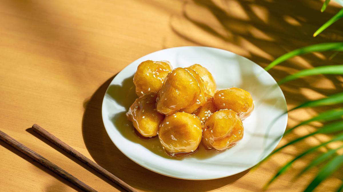 Resep Pisang Goreng China Klasik dengan Karamel Wijen