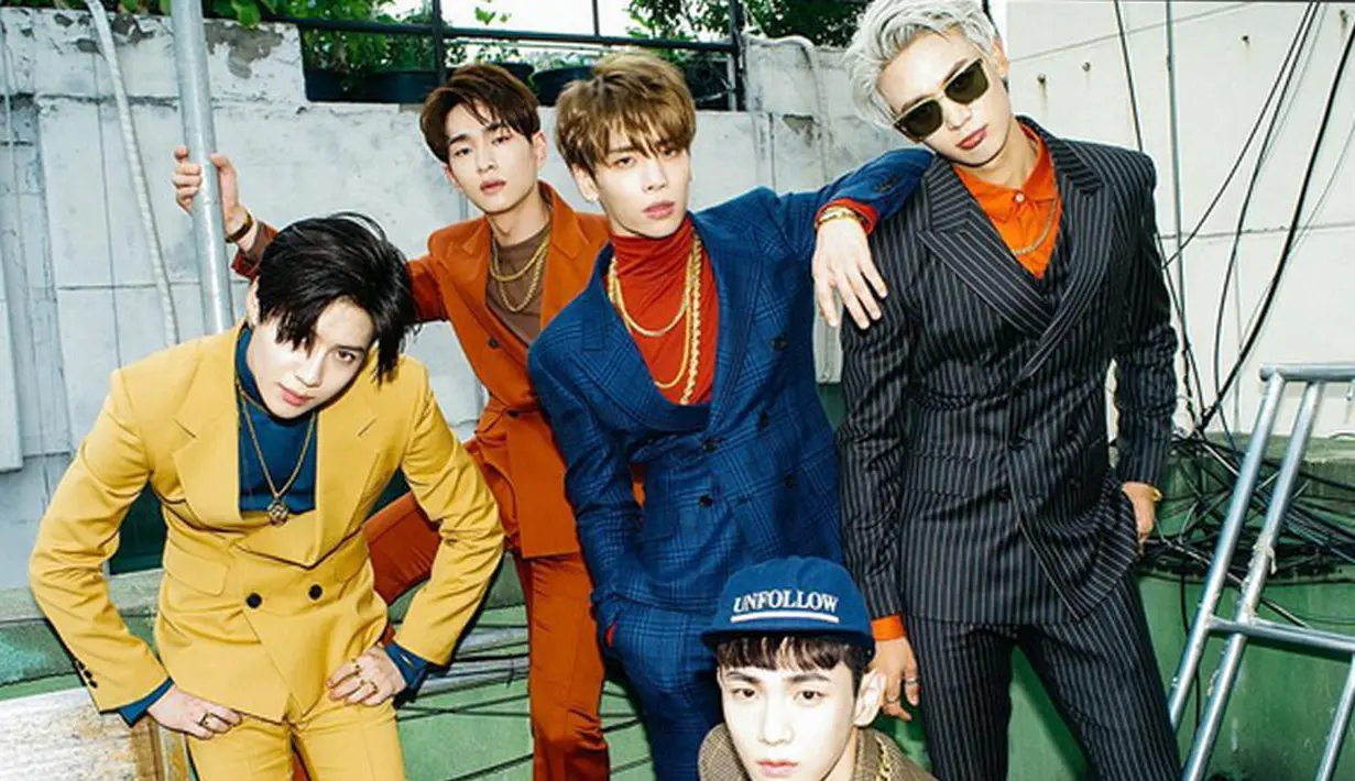 Boyband SHINee, baru saja comeback pada 5 Oktober lalu dan merilis album terbarunya yang berjudul ‘1 of 1’. Lewat album terbarunya itu, SHINee pun mampu meraih trofi ke-2nya. (Instagram/shine.1of1)