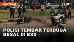 Aksi penindakan hukum dilakukan anggota Polsek Ciledug pada terduga begal. Seorang terduga pelaku begal ditembak mati di BSD, Tangerang Selatan pada Jumat (2/8/2024). Insiden berawal dari kejar-kejaran polisi dan terduga pelaku setelah beraksi di Cil...