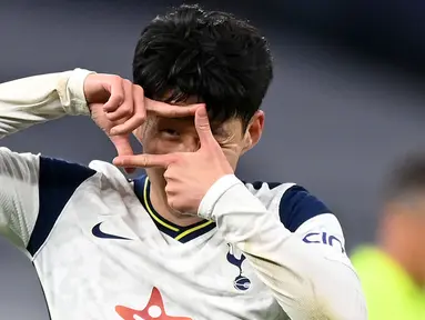 Son Heung-Min merupakan pesepak bola berkewarganegaraan Korea Selatan. Ia bergabung dengan Tottenham Hotspur pada 2015 lalu dengan seharga 30 juta euro. (Foto: AFP/Pool/Shaun Botterill)