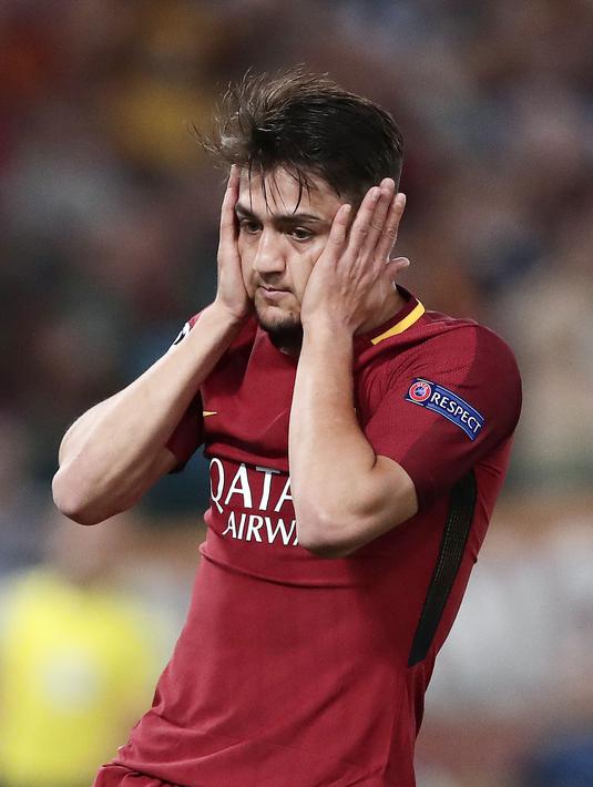 Namun tifosi Roma patut bercemas diri. Karena kebiasaan klub asal Ibukota tersebut yang menjual pemain bintang demi meriah laba maksimal. (AFP/Isabella Bonotto)