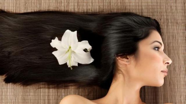 5 Artis Ini Miliki Rambut Hitam Berkilau