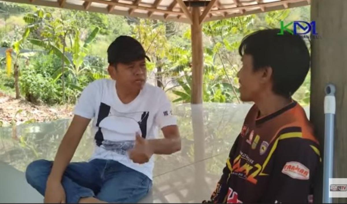 Jual Hasil Ternak Domba untuk Kuliahkan Anaknya