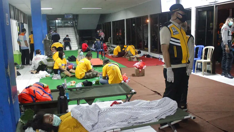 FOTO: 11 Korban Tenggelamnya KMP Yunicee Masih dalam Pencarian