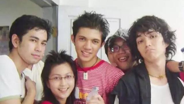 Reuni Bareng, Ini 7 Potret Lawas Radio Band yang Diisi Raffi Ahmad Hingga Aldi Taher