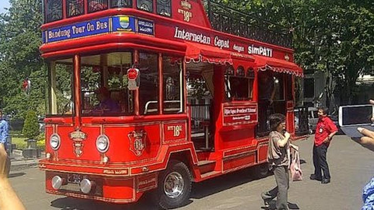 Pasca insiden bus Bandros, Pemkot Bandung lakukan penataan kabel