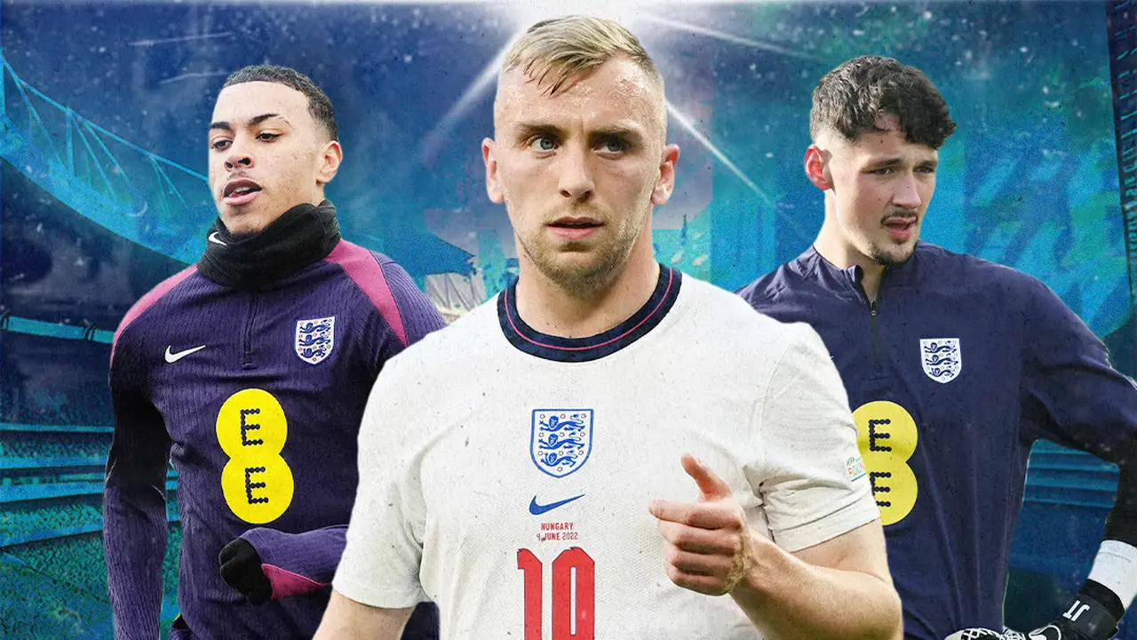 Ilustrasi - Morgan Rogers, Jarrod Bowen, James Trafford