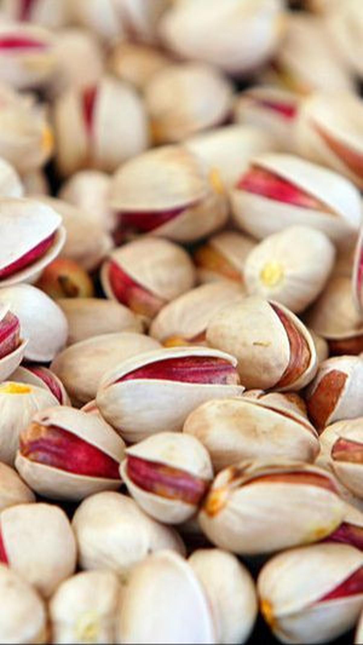 <b>1. Kacang Pistachio</b>