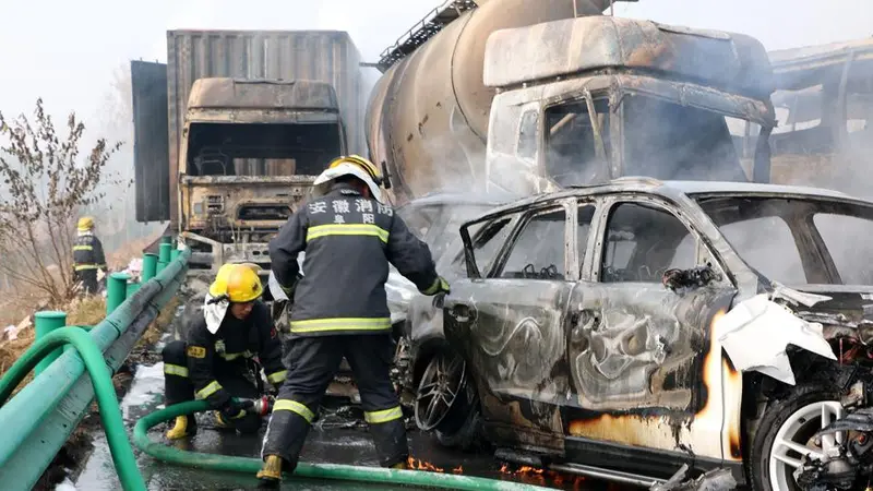 Kecelakaan mobil di Anhui, Tiongkok